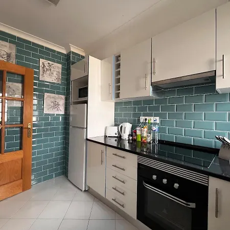Private Pool & Free Parking 5 Min Drive To Appartement *